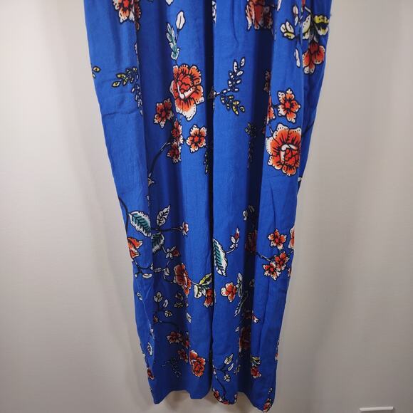 Charming Charlie Maxi Dress with Floral Pattern, Size Medium - Picture 6 of 10